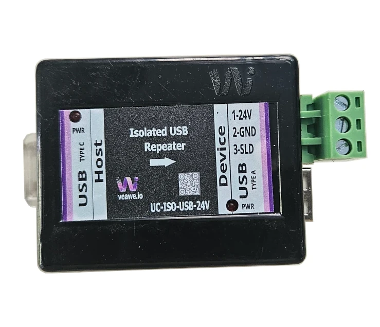 UC-ISO-USB-24V Industrial Isolated USB Repeater - Front View Veawe UC-ISO-USB-24V Industrial Isolated USB Repeater front view with status LEDs